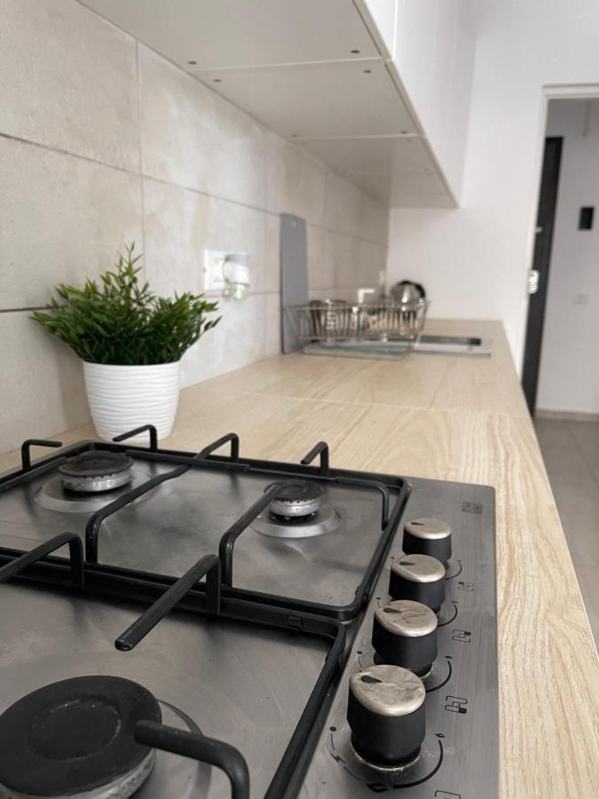Pearl Luxury Apartment Near Presidential Palace Bukarest Eksteriør billede